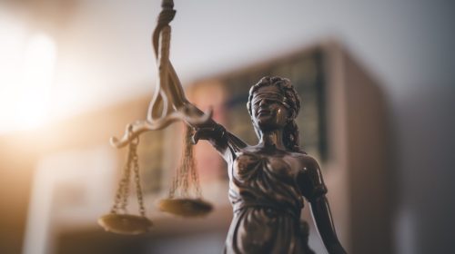 La statute Thimis ou Justitia